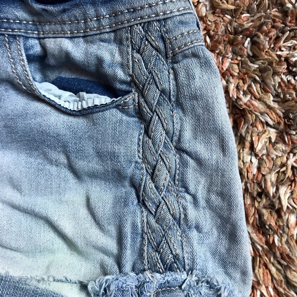 Juniors Shorts Sz 1